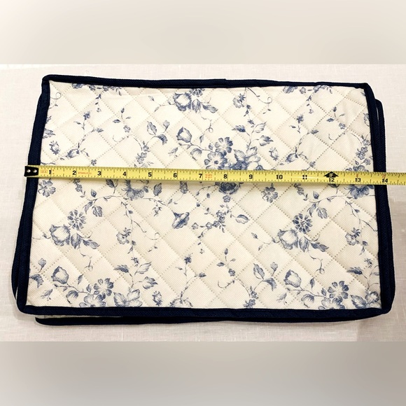 French Floral Storage Bag (Large). - Picture 3 of 7